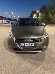Peugeot 208 2013