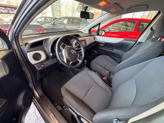 Toyota Yaris 2014 1.5 Hybrid Lounge τέλη κυκλοφορίας 0€-thumb-4