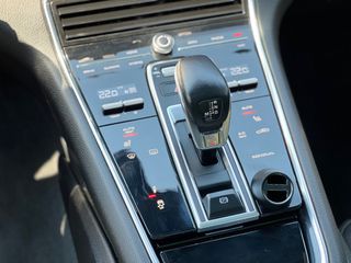 Porsche Panamera 2017 4 E-HYBRID 462hp-thumb-29