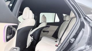 Mercedes-Benz GLC 300 2023 e PLUG-IN 4MATIC 9G-TRONIC AVANTGARDE/AUTOBESIKOS-thumb-28