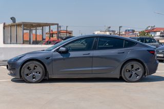 Tesla Model 3 2021 SR+-thumb-5