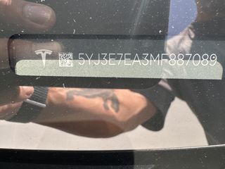 Tesla Model 3 2021 SR+-thumb-17