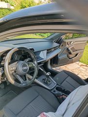 Audi A3 2023 Sportback-thumb-5