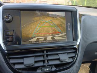 Peugeot 2008 2016 1.2 ALLURE 2017 FACELIFT PANORAMA-thumb-14