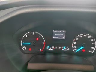 Ford Tourneo Custom 2020 L3-thumb-19