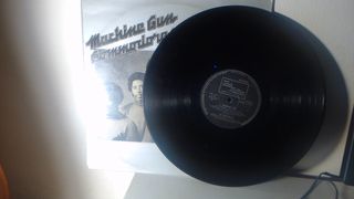 LP Commodores Machine Gun 1974-thumb-3