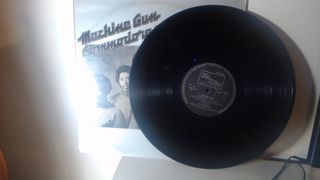 LP Commodores Machine Gun 1974-thumb-4