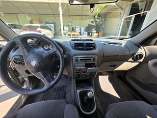 Alfa Romeo Alfa 147 2005-thumb-8