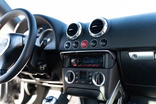 Audi TT 2005-thumb-19