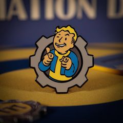 Fallout - Limited Edition Charisma Boy Pin Badge-thumb-2
