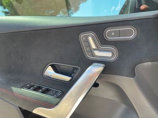 Mercedes-Benz A 180 2020 AMG LINE-thumb-22