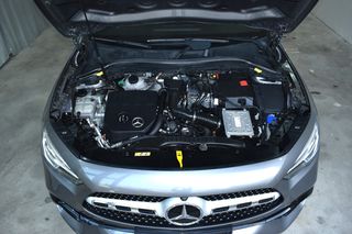 Mercedes-Benz GLA 250 2022 e AMGIII-NIGHT PACKET-PANORAMA-PLUG-IN/HYBRID-thumb-46