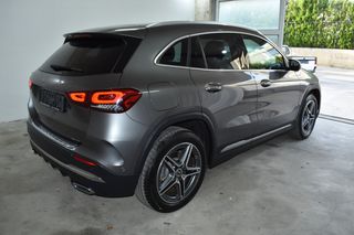 Mercedes-Benz GLA 250 2022 e AMGIII-NIGHT PACKET-PANORAMA-PLUG-IN/HYBRID-thumb-9