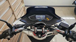Honda PCX 125 2023-thumb-5