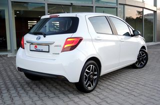 Toyota Yaris 2017 HSD HYBRID *MHΔΕΝΙΚΟ ΤΕΛΟΣ ΚΥΚΛ/ΡΙΑΣ*  BLUETOOTH ZANTEΣ 15''-thumb-1