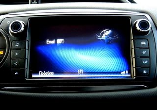 Toyota Yaris 2017 HSD HYBRID *MHΔΕΝΙΚΟ ΤΕΛΟΣ ΚΥΚΛ/ΡΙΑΣ*  BLUETOOTH ZANTEΣ 15''-thumb-20