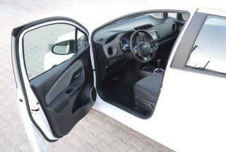 Toyota Yaris 2017 HSD HYBRID *MHΔΕΝΙΚΟ ΤΕΛΟΣ ΚΥΚΛ/ΡΙΑΣ*  BLUETOOTH ZANTEΣ 15''-thumb-32