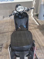 Piaggio Beverly 250 Cruiser 2009 2009-thumb-4