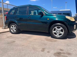 Toyota RAV 4 2003