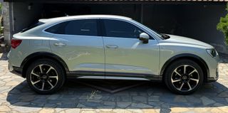 Audi Q3 2023 sportback s line-thumb-7