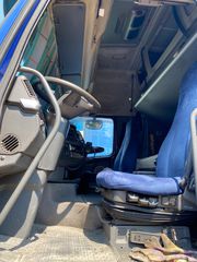 Volvo 2005-thumb-3