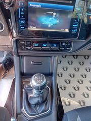 Toyota Auris 2016-thumb-12