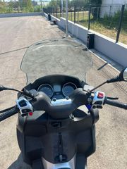 Piaggio MP3 250 LT 2010-thumb-1