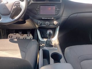 Kia Ceed / cee'd 2016-thumb-11