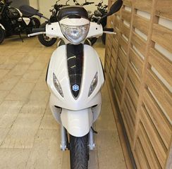 Piaggio Fly 125 2016-thumb-4