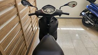 Piaggio Fly 125 2016-thumb-6