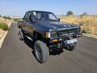Toyota Hilux 1988 project 4x4