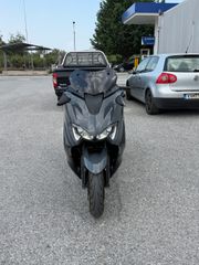 Yamaha TMAX 560 Tech Max 2021 Yamaha tmax 560 tech max-thumb-1