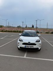 Toyota Yaris Cross 2024