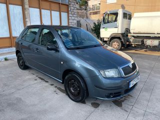 Skoda Fabia 2006-thumb-1