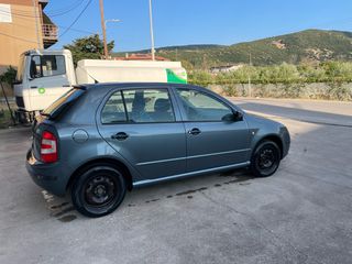 Skoda Fabia 2006-thumb-2