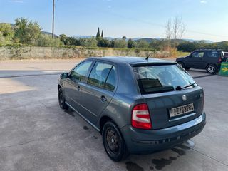 Skoda Fabia 2006-thumb-4