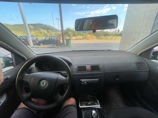 Skoda Fabia 2006-thumb-5