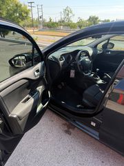 Citroen C4 2016 1.2 e-THP Live Edition-thumb-8