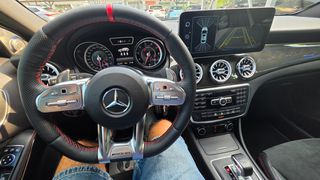 Mercedes-Benz GLA 45AMG 2014-thumb-10