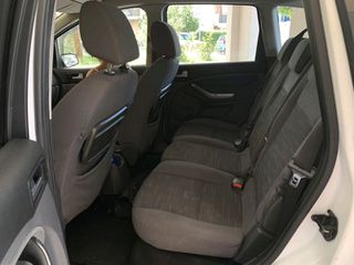 Ford C-Max 2007-thumb-9