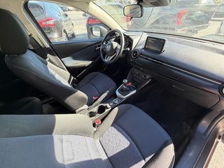 Mazda 2 2017-thumb-10