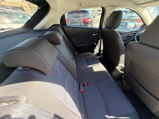 Mazda 2 2017-thumb-12