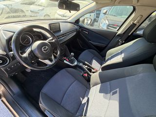 Mazda 2 2017-thumb-17