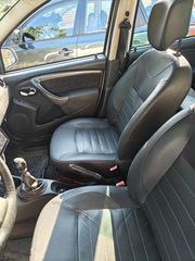 Dacia Duster 2014-thumb-4