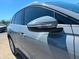 Audi e-tron 2022-thumb-9