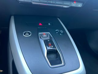 Audi e-tron 2022-thumb-18