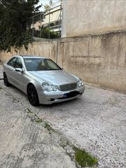Mercedes-Benz C 200 2003