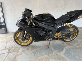 Yamaha YZF-R1 2005-thumb-7