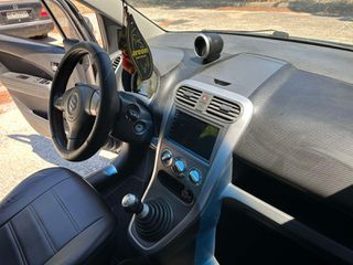 Suzuki Splash 2009-thumb-8