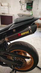 Yamaha YZF-R1 2010-thumb-6